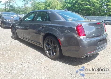2023 Chrysler 300 300S из США, поврежденный, VIN 2C3CCABG0PH646962